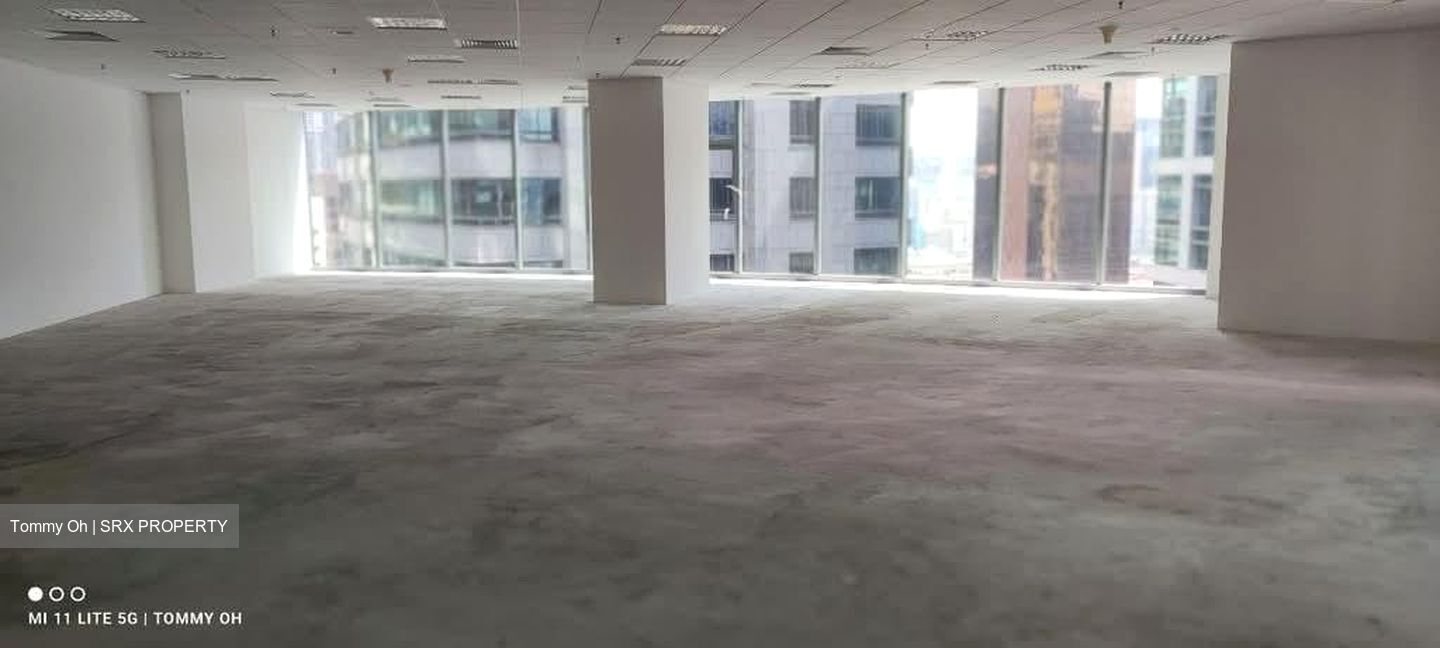 PLUS (D1), Office #559413031